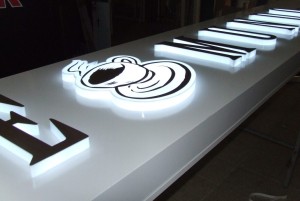 UV BASKILI KUTU HARF